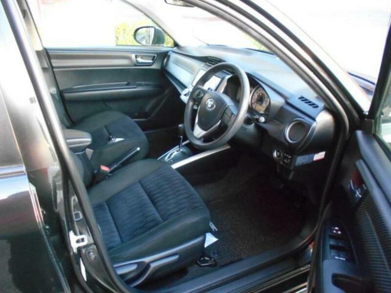COROLLA FIELDER
