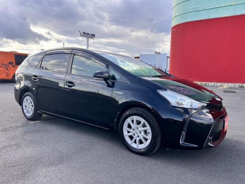 PRIUS ALPHA