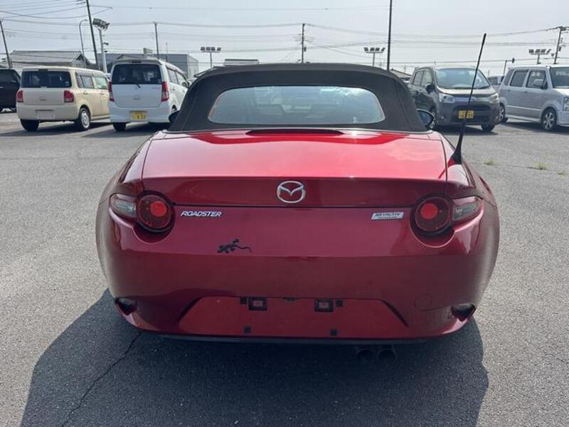 ROADSTER