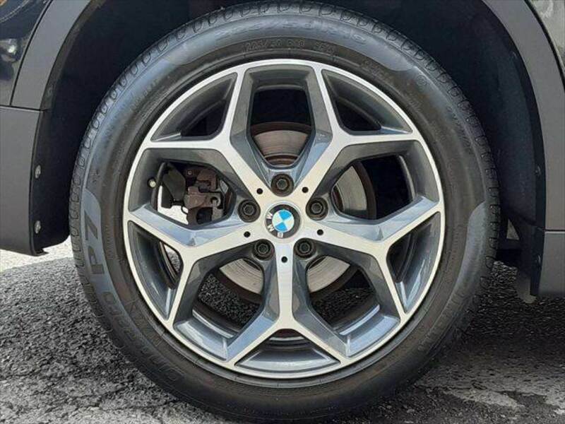X1