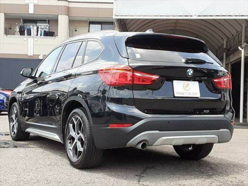 X1