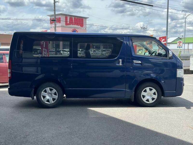 HIACE VAN
