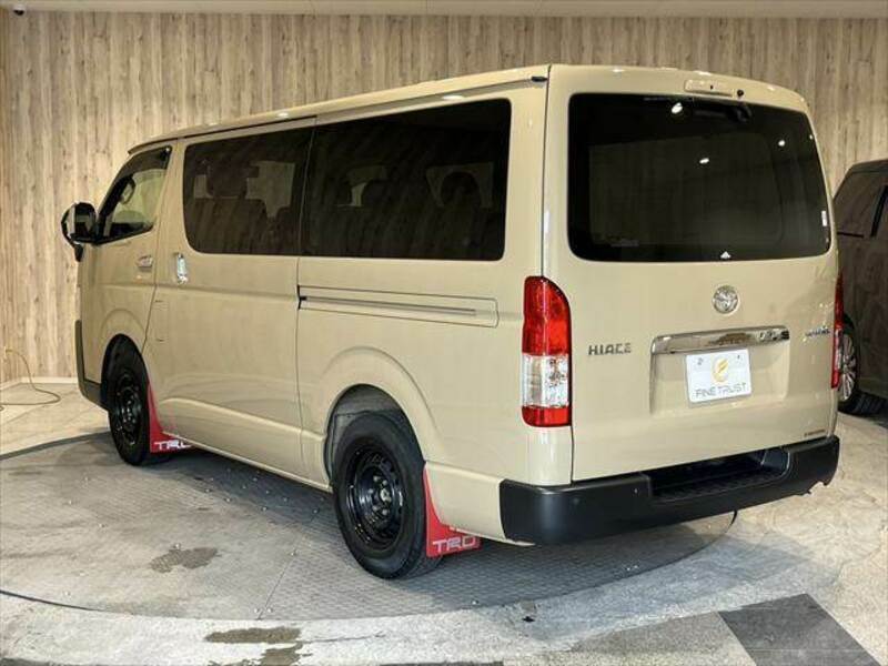 HIACE