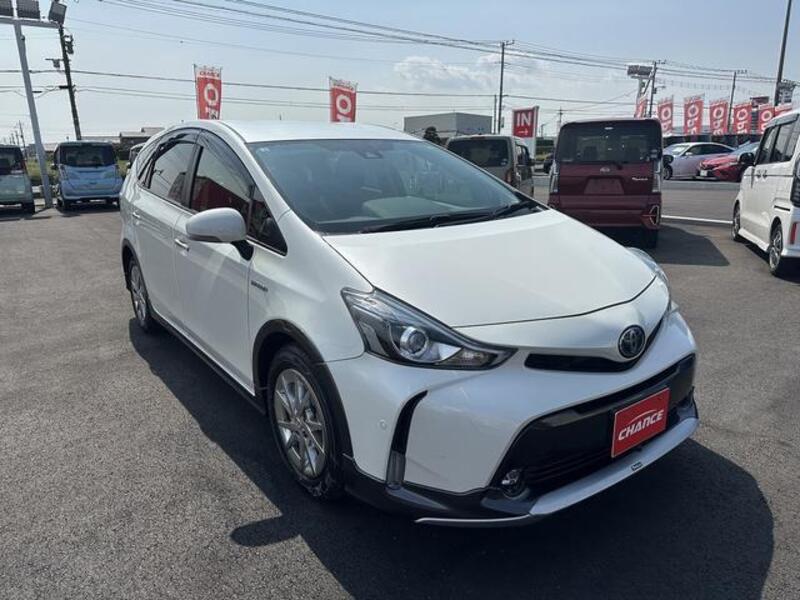 PRIUS ALPHA