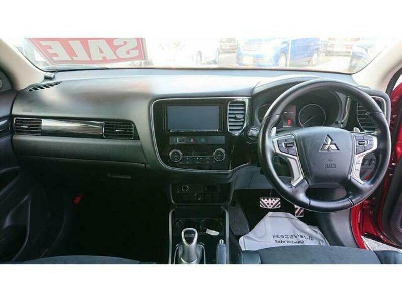 OUTLANDER PHEV
