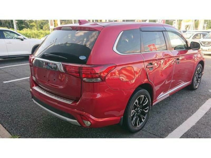 OUTLANDER PHEV