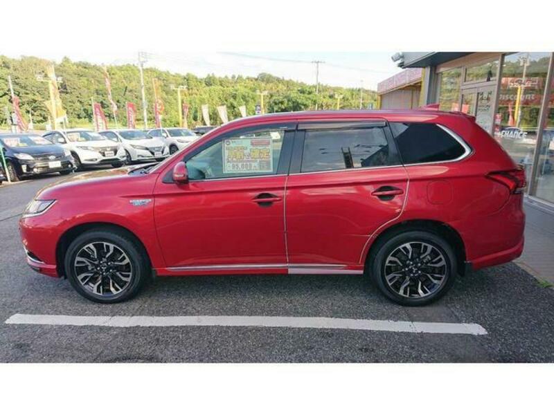 OUTLANDER PHEV