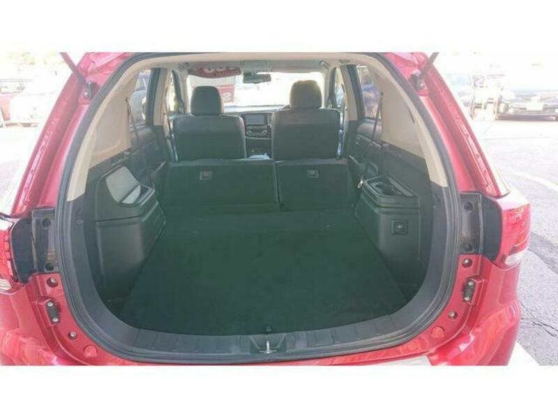 OUTLANDER PHEV