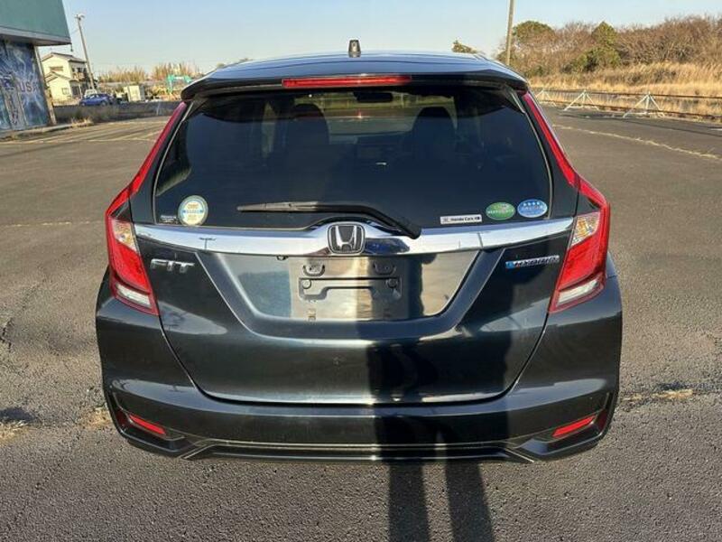 FIT HYBRID