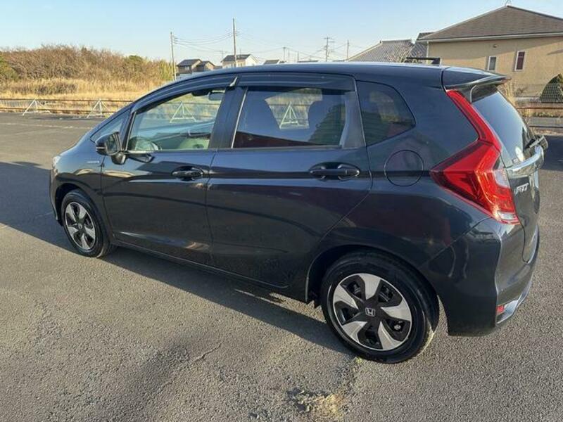 FIT HYBRID