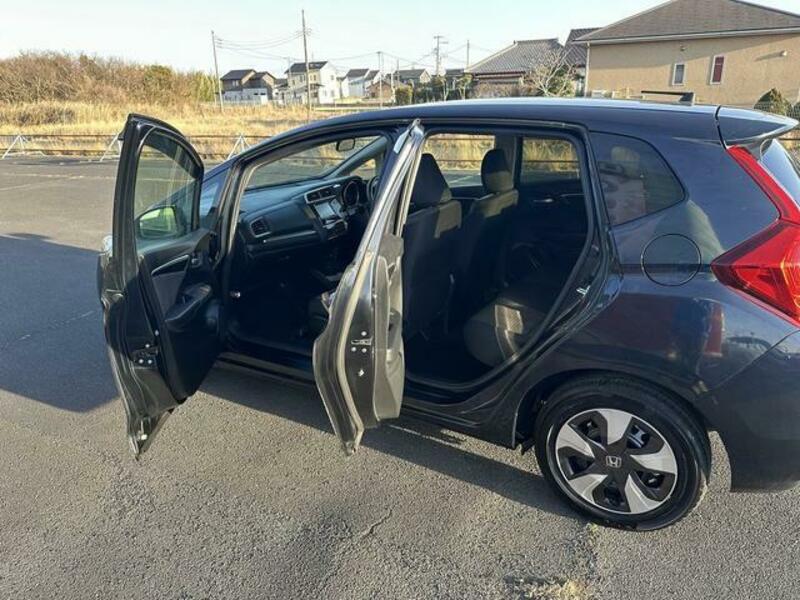 FIT HYBRID