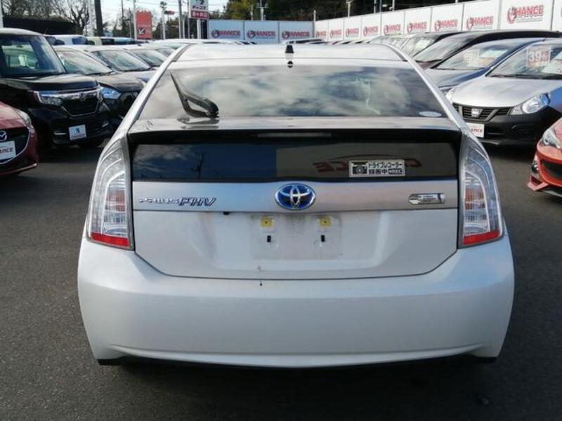 PRIUS PHV