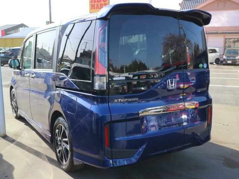 STEPWAGON SPADA