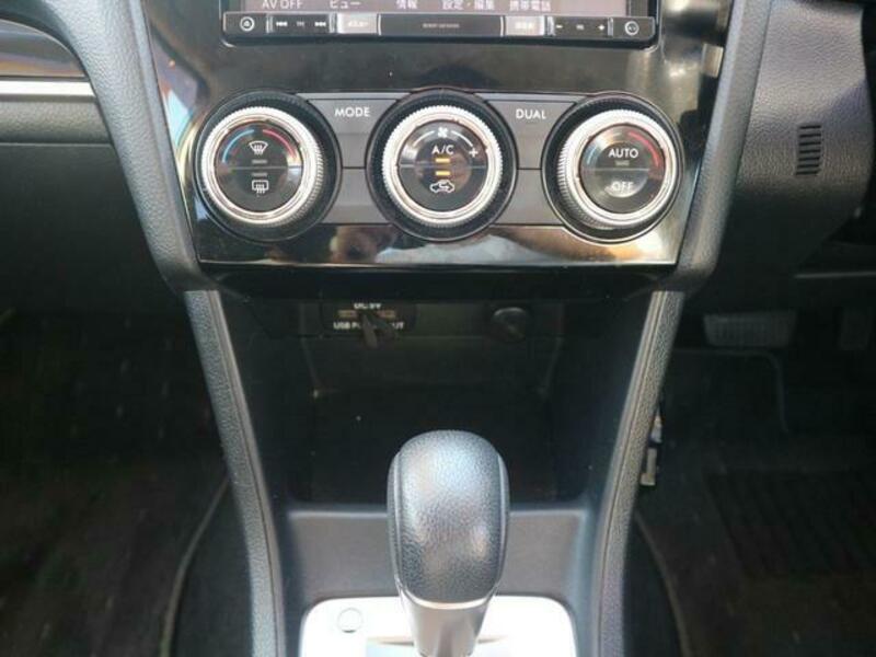 XV HYBRID