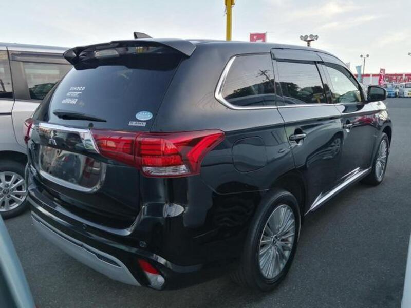 OUTLANDER PHEV