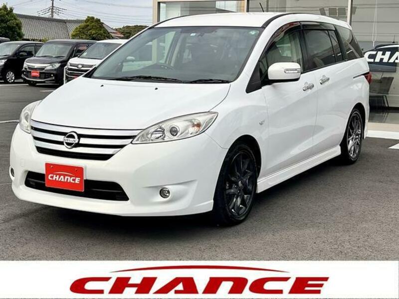 NISSAN LAFESTA