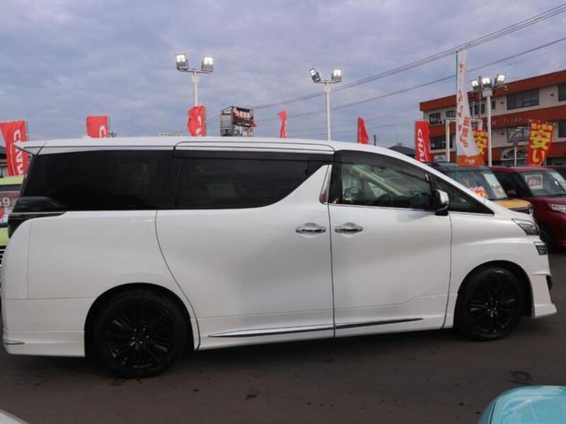 VELLFIRE