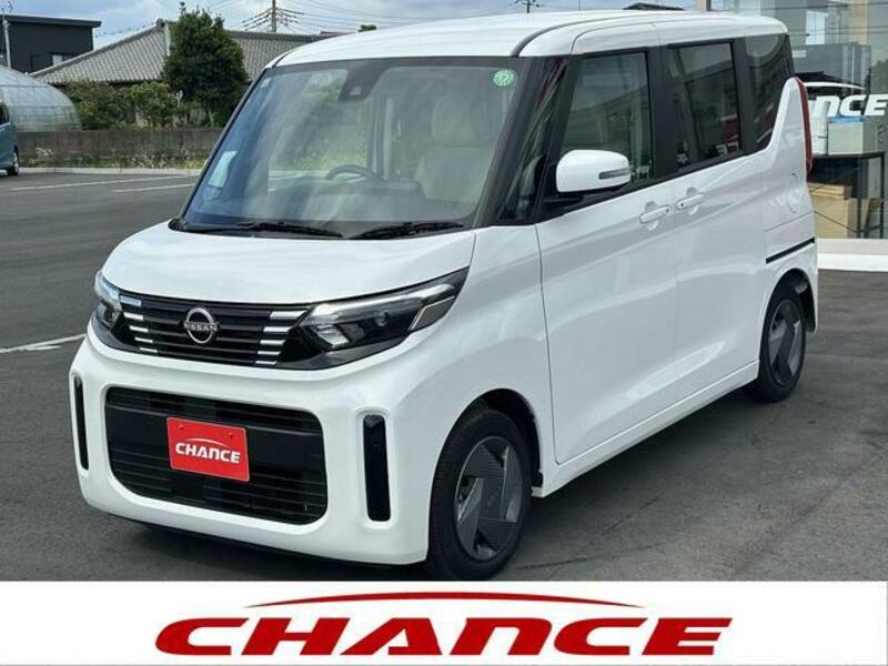 NISSAN ROOX