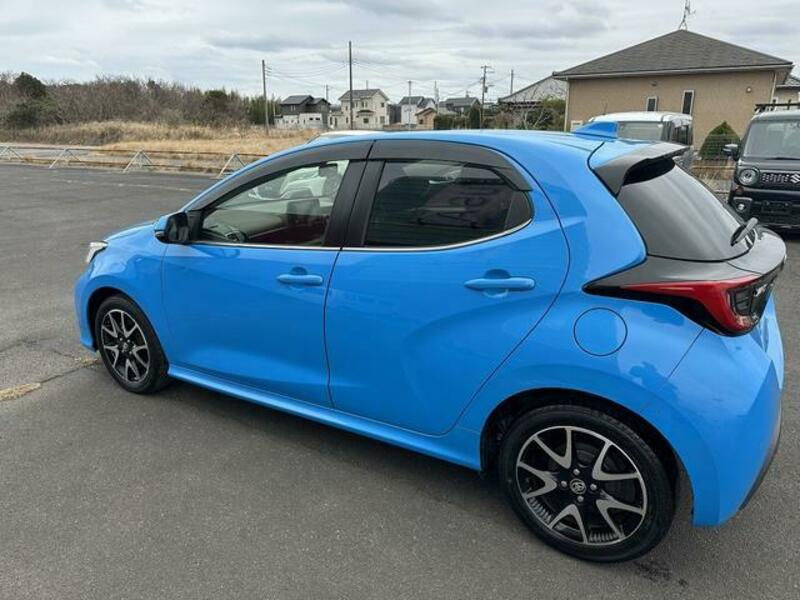 YARIS