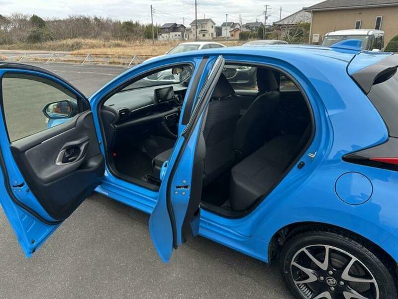 YARIS