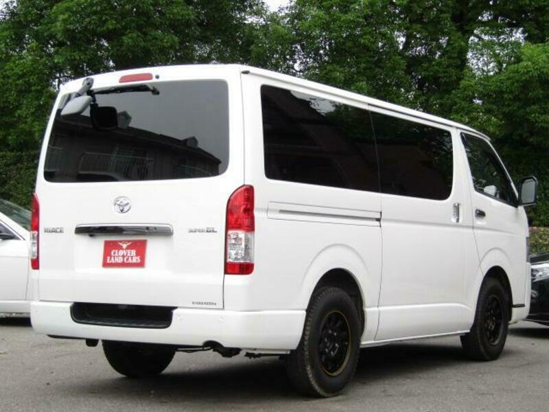 HIACE VAN
