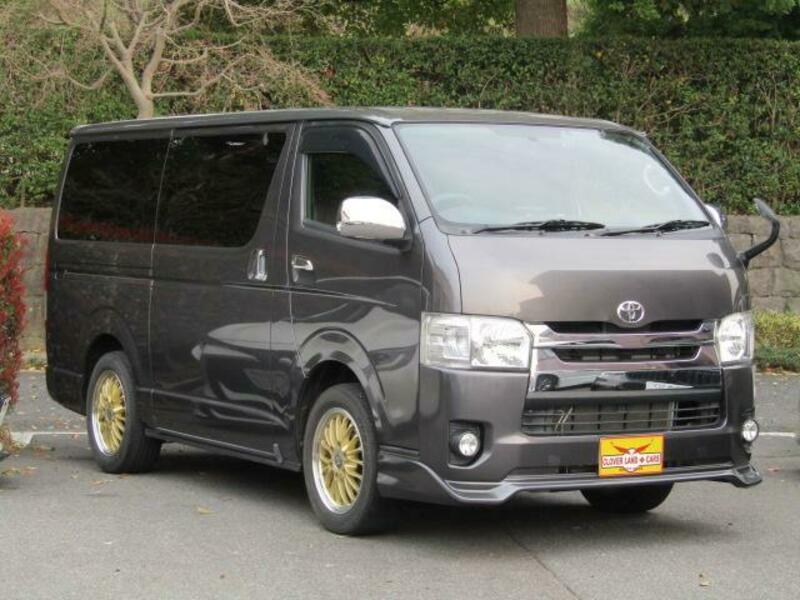 HIACE VAN