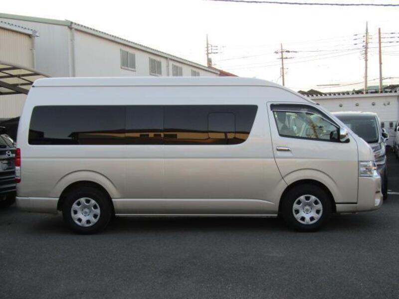 HIACE WAGON