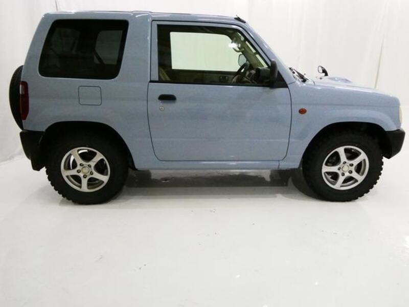 PAJERO MINI
