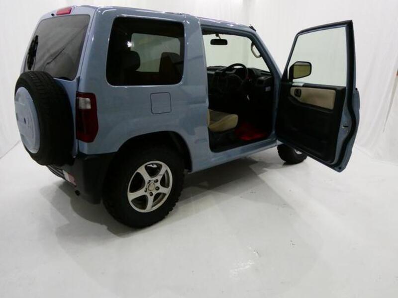 PAJERO MINI