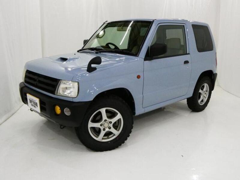 MITSUBISHI PAJERO MINI