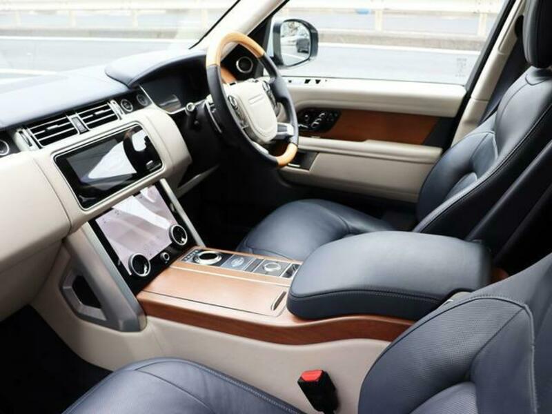 RANGE ROVER