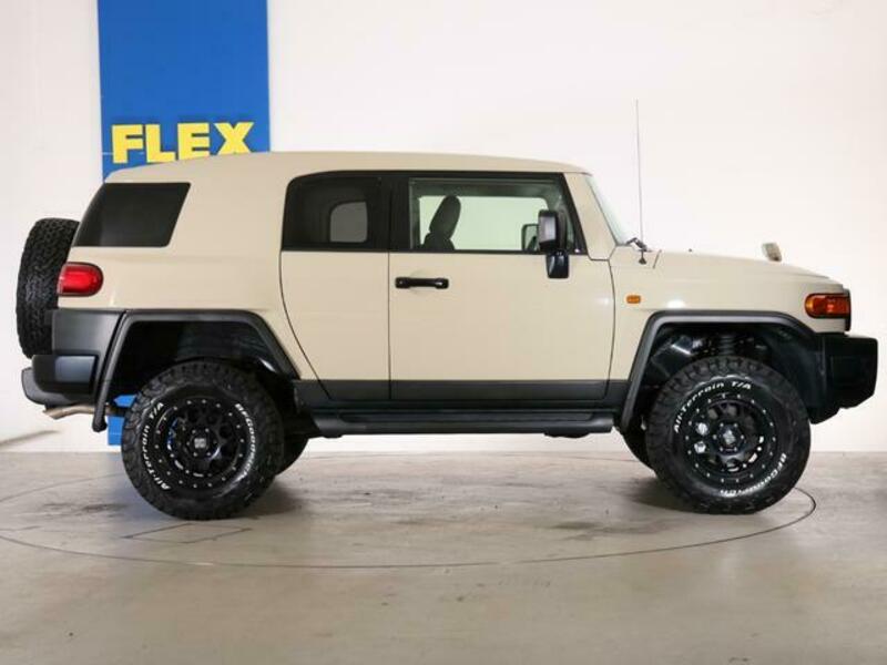 FJ CRUISER