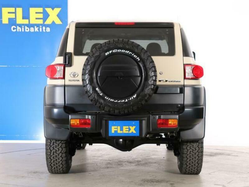FJ CRUISER