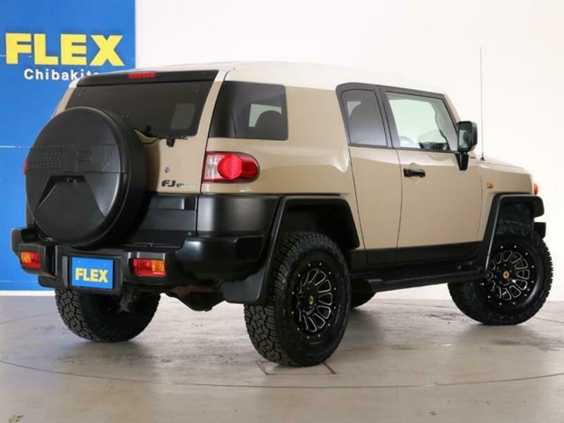 FJ CRUISER