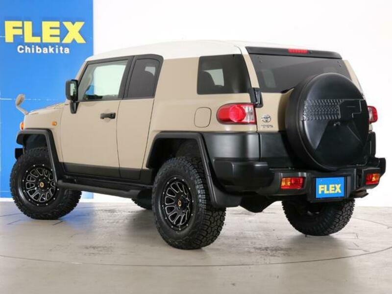 FJ CRUISER