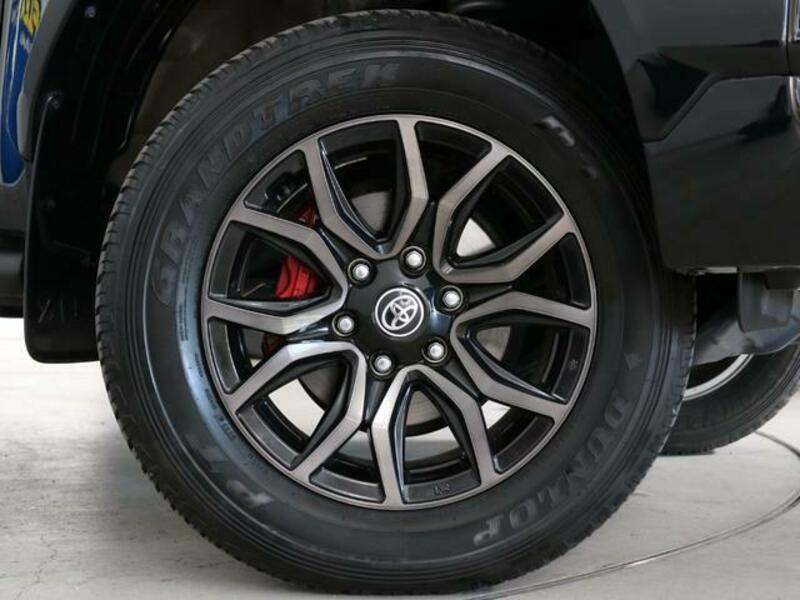 HILUX