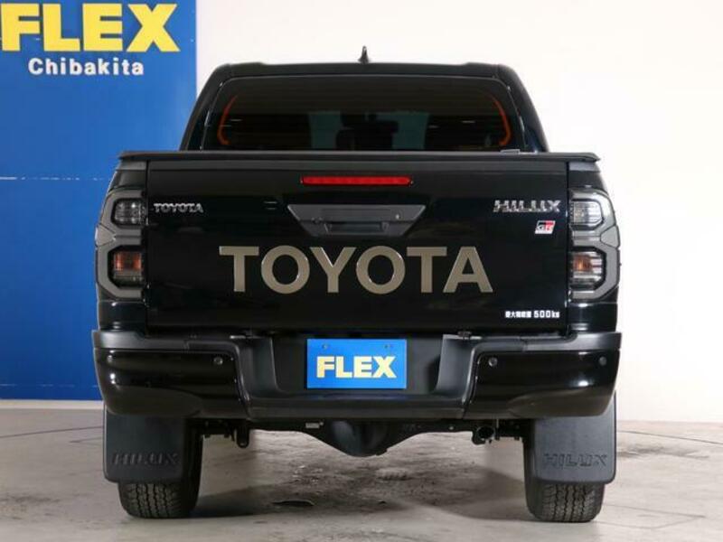 HILUX
