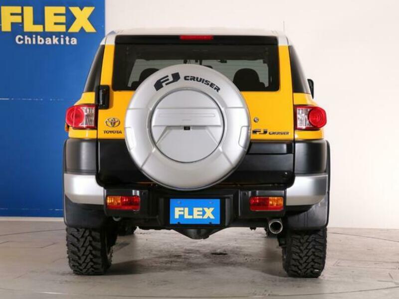 FJ CRUISER