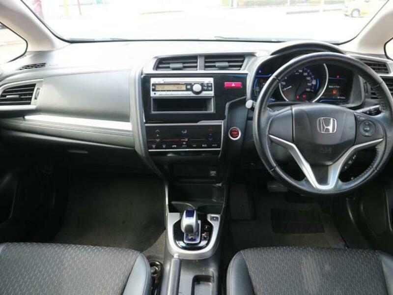 FIT HYBRID