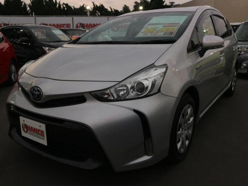 PRIUS ALPHA