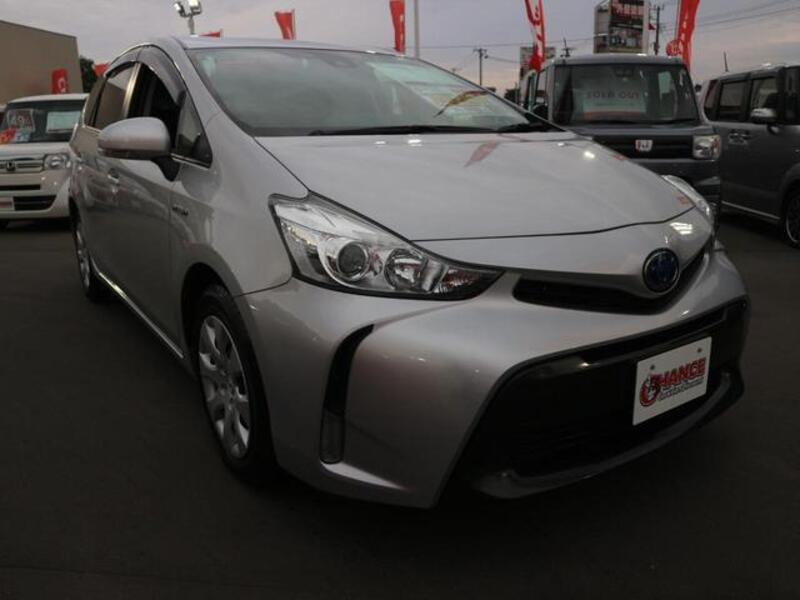 PRIUS ALPHA