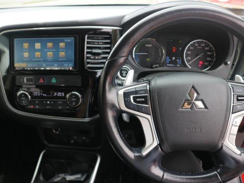 OUTLANDER PHEV