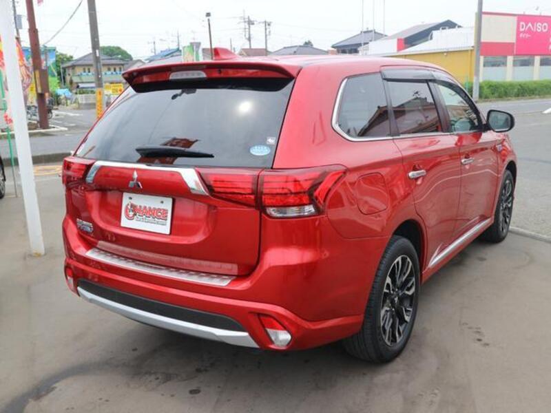 OUTLANDER PHEV