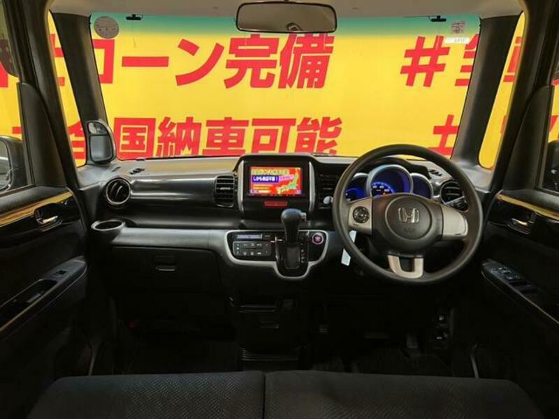 N BOX CUSTOM