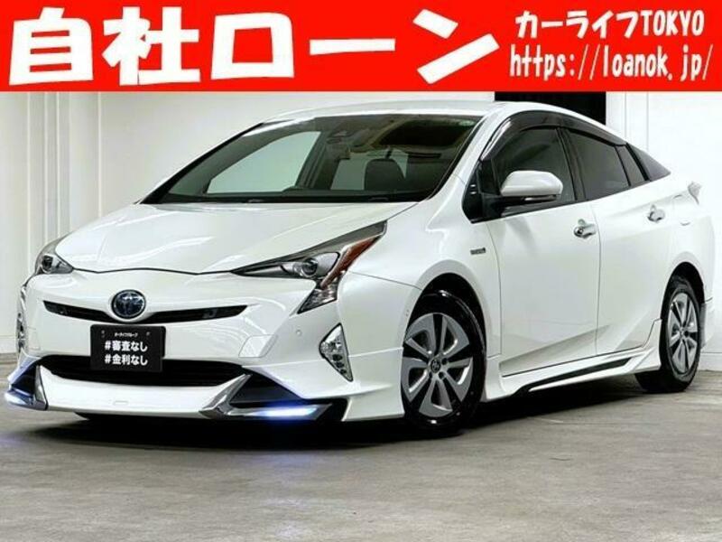 TOYOTA PRIUS