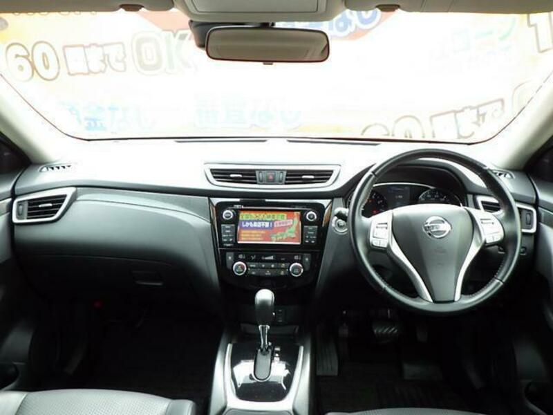 X-TRAIL