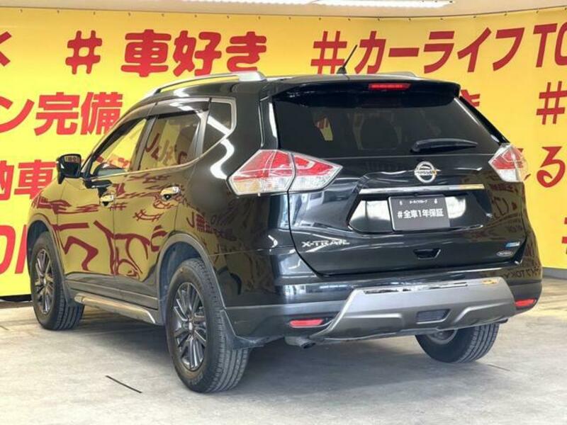 X-TRAIL