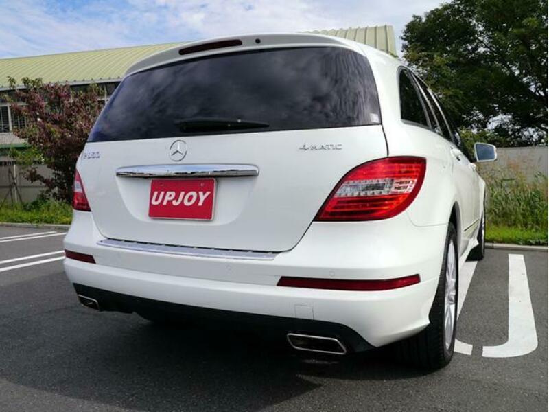 R CLASS