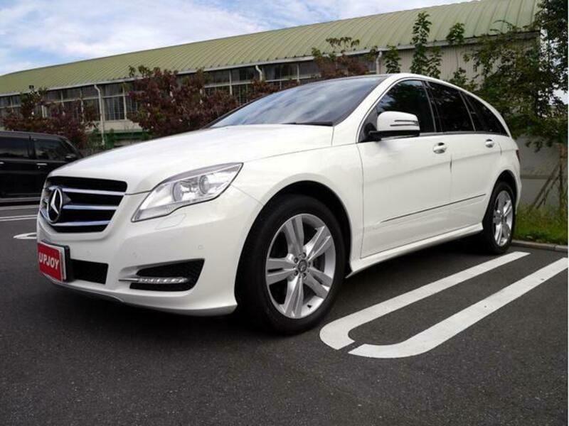 R CLASS