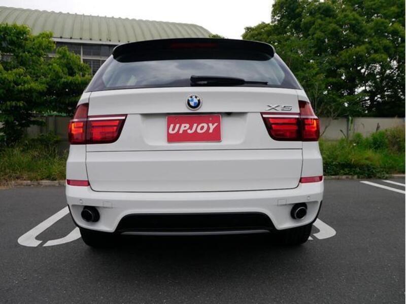 X5